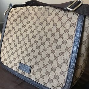 Gucci Crossbody Messenger Bag- UNISEX